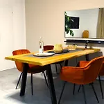 Getaway Mit Balkon - Ruhiges Business-apartment - Messe Dus & Airport Apartament *
