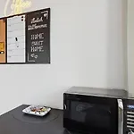 Getaway Mit Balkon - Ruhiges Business-apartment - Messe Dus & Airport