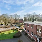Getaway Mit Balkon - Ruhiges Business-apartment - Messe Dus & Airport * دوسبرغ