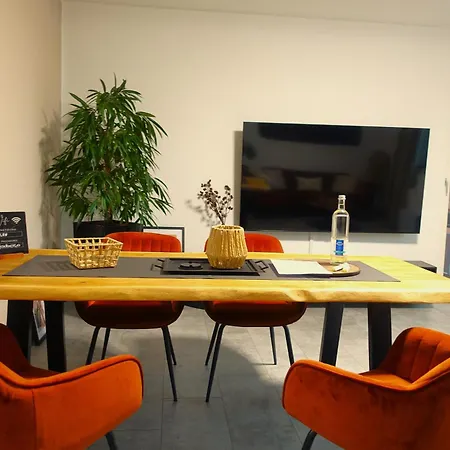 Getaway Apartment Mit Balkon - Ruhiges Business-Apartment - Direkte S-Bahn Nach Messe Dus & Ess 公寓 杜伊斯堡