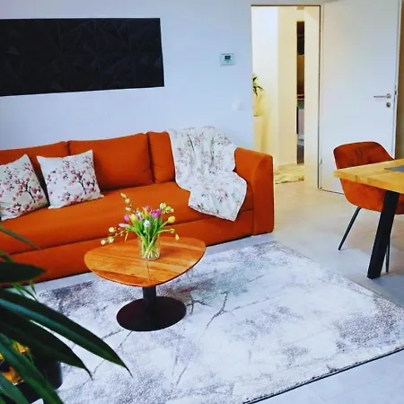 Getaway Mit Balkon - Ruhiges Business-apartment - Messe Dus & Airport Daire *