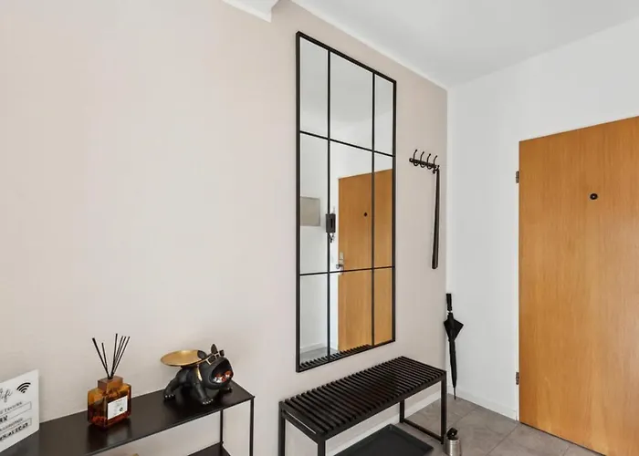 Getaway Mit Balkon - Ruhiges Business-apartment - Direkte S-bahn Nach Messe Dus & Ess *