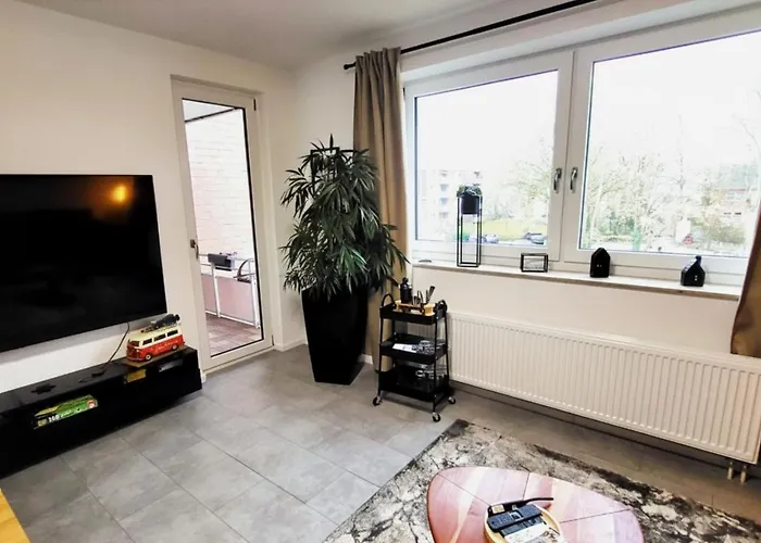 Getaway Mit Balkon - Ruhiges Business-apartment - Direkte S-bahn Nach Messe Dus & Ess Appartement *